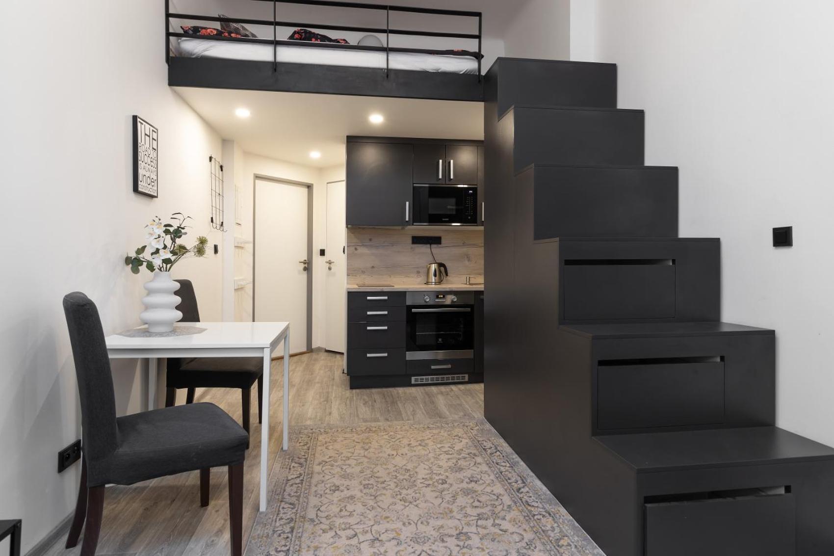 Awesome Stay Studios Прага Екстериор снимка